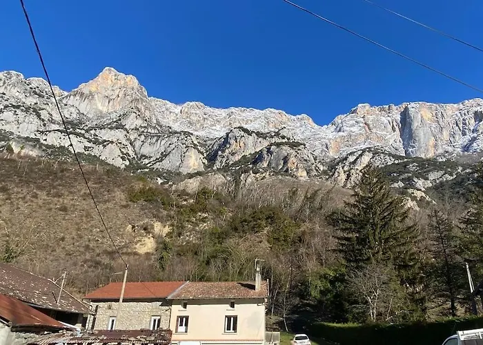 Entre La Montagne Et La Riviere Lägenhet