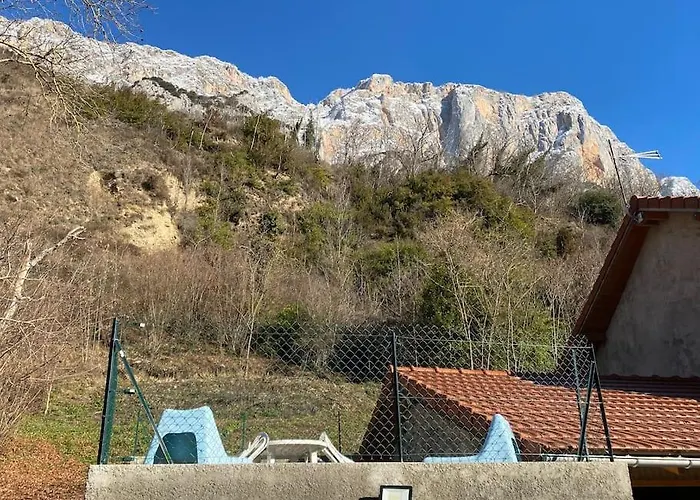 Entre La Montagne Et La Riviere Διαμέρισμα